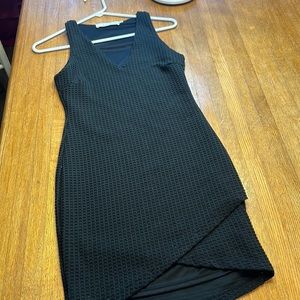 ASTR The Label Size Small